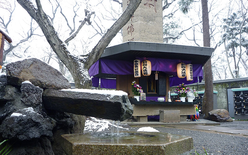 深大寺動物霊園 - 待合室入口